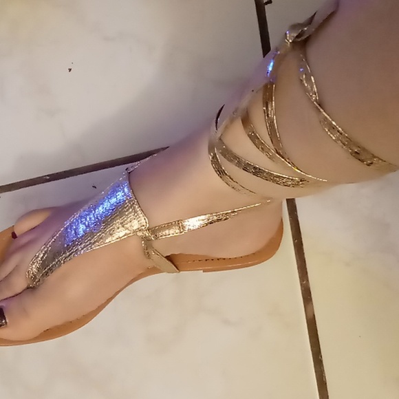 Victoria Secret- Colin Stuart Golden Gladiator Sandals 7 - Picture 2 of 8